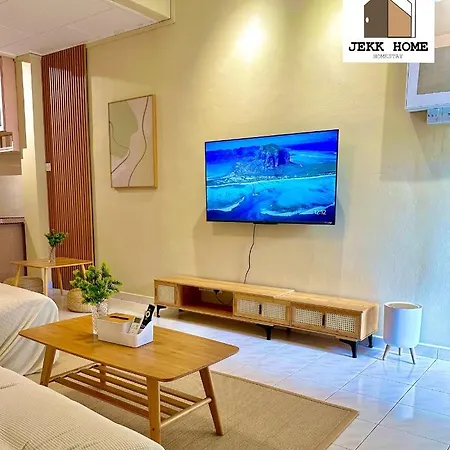 Jekk Home - Homestay Kt Kuala Terengganu Exterior photo